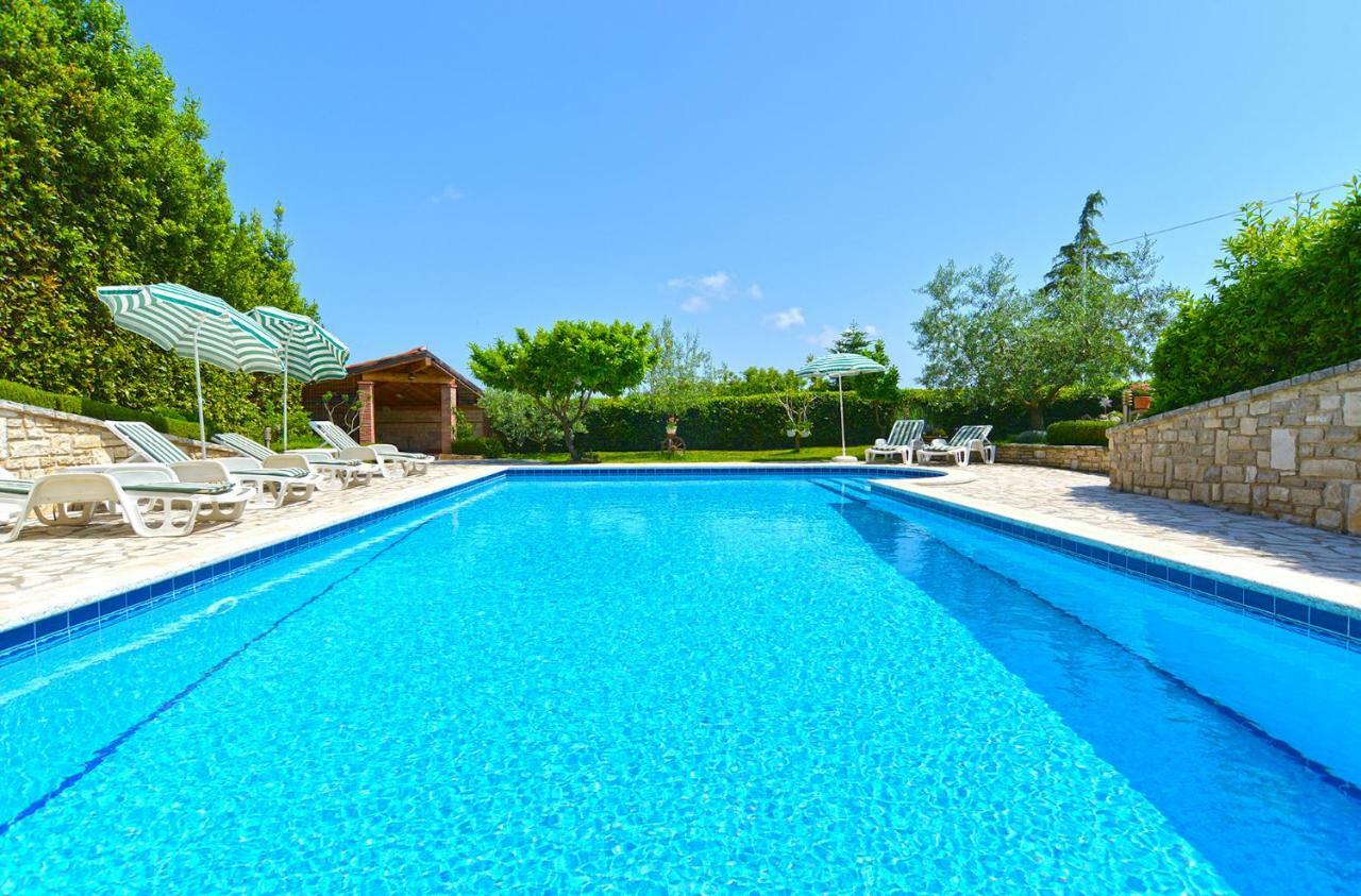 Pool Apartments 624 Pula Exteriér fotografie
